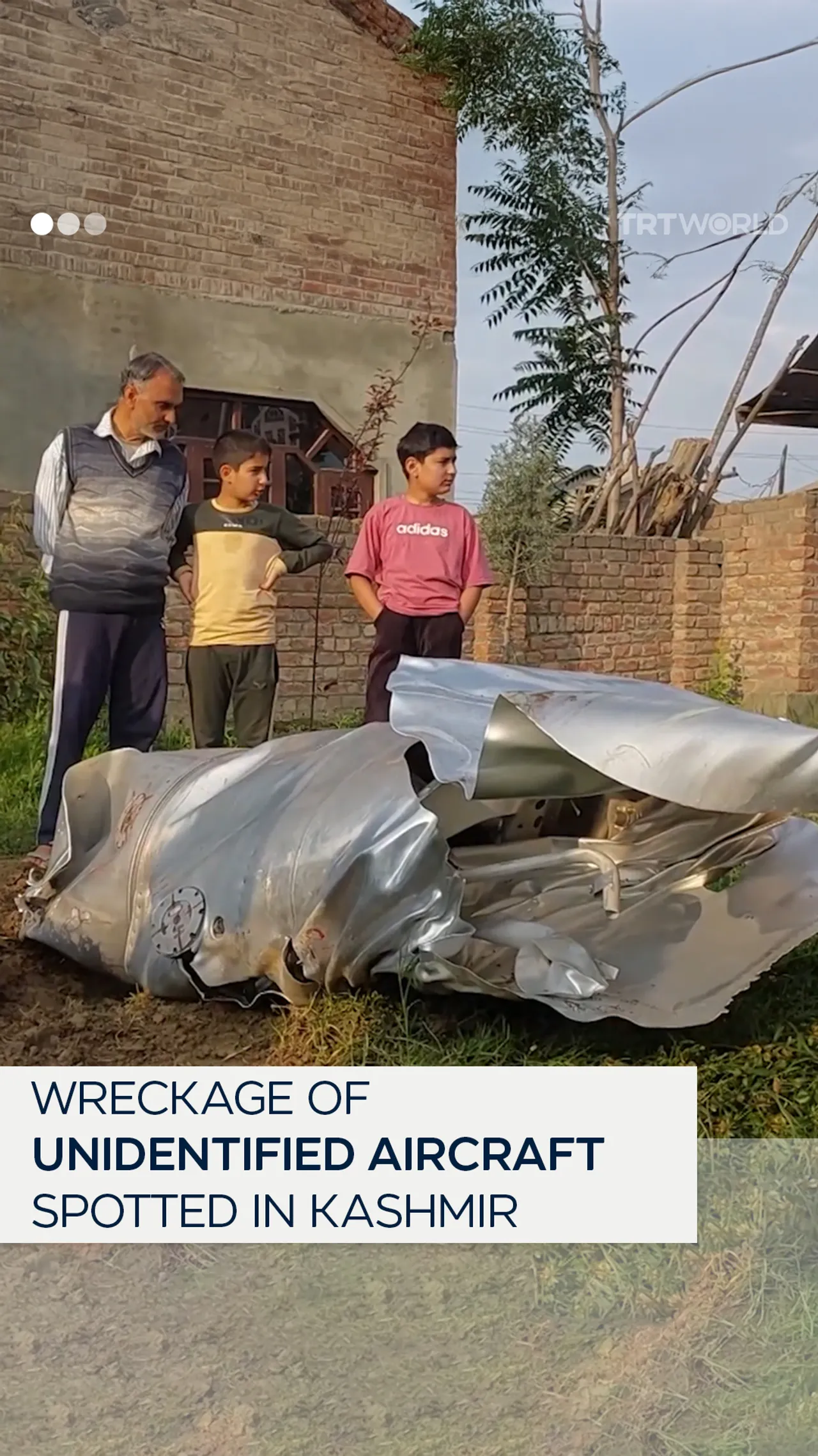 Unidentified aircraft debris spotted in Kashmir